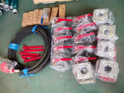 隨車吊廠家:重汽不斷創(chuàng)新設(shè)計(jì)理念非洲市場(chǎng)直銷突破萬(wàn)輛