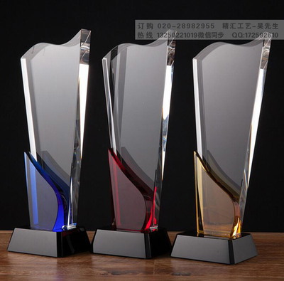 年度愛心企業家獎杯 廣州水晶獎杯工廠的匠心之作